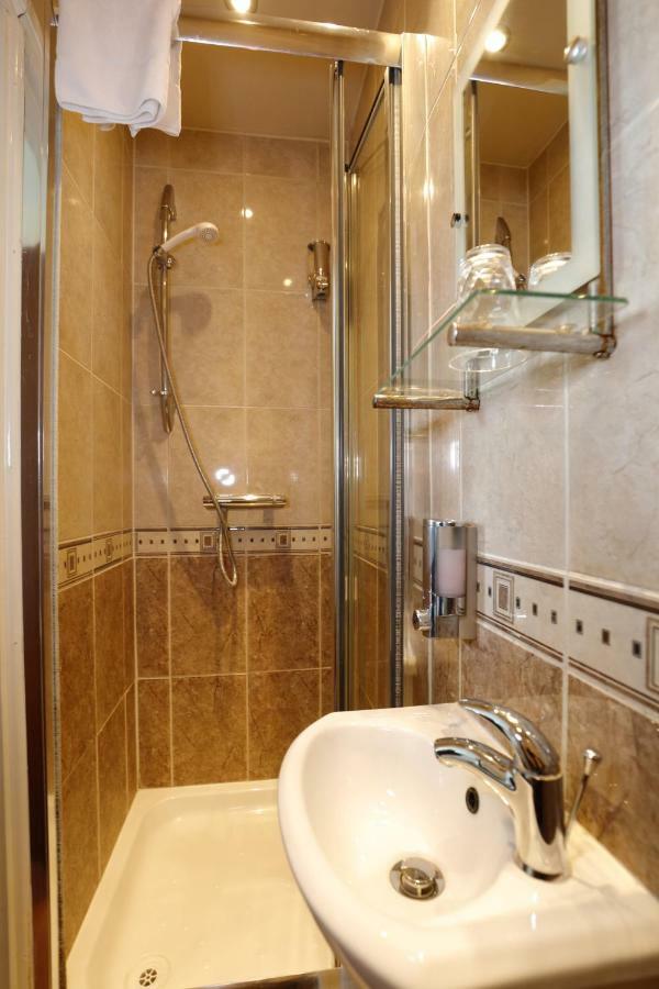 Aylesbray Lodge Cambridge  Luaran gambar